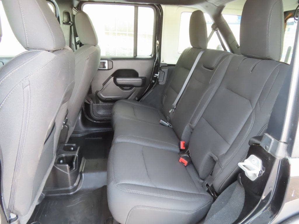 2022 Jeep Wrangler Unlimited Willys