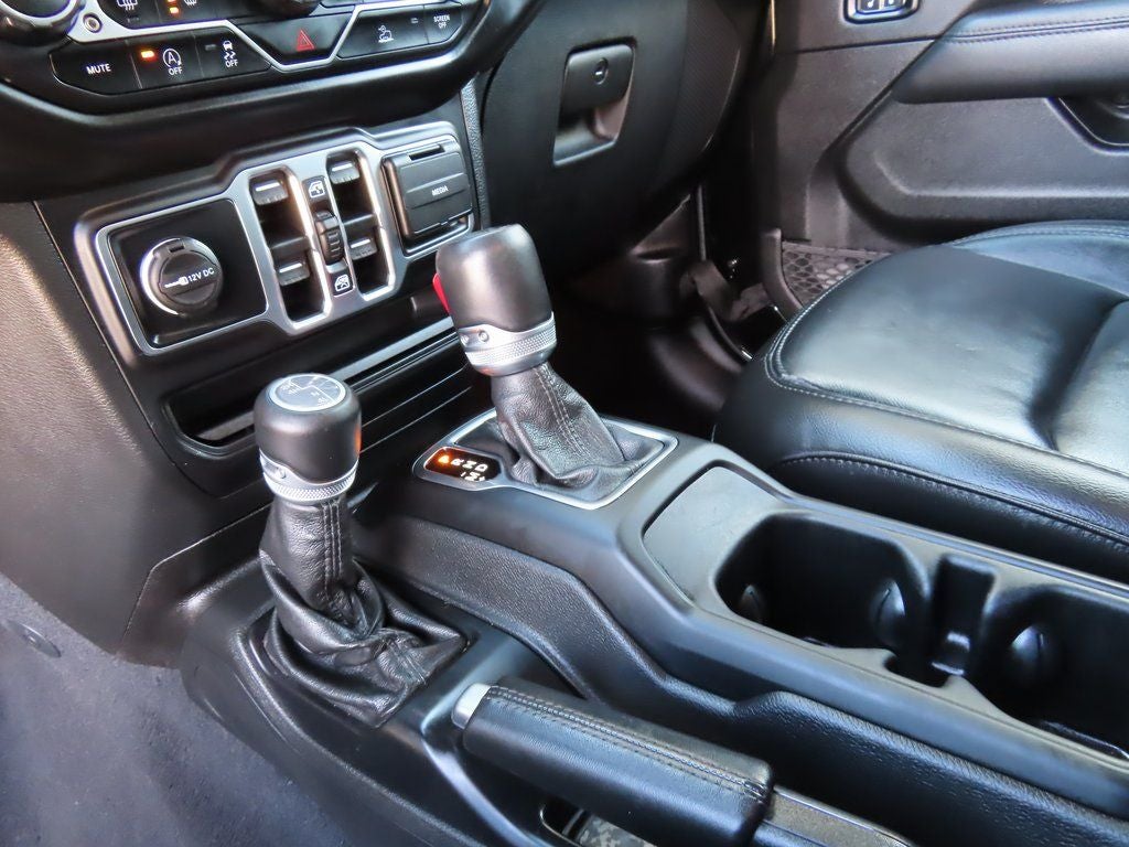 2023 Jeep Wrangler Base