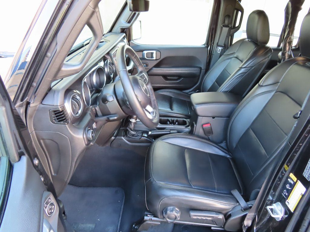 2023 Jeep Wrangler Base