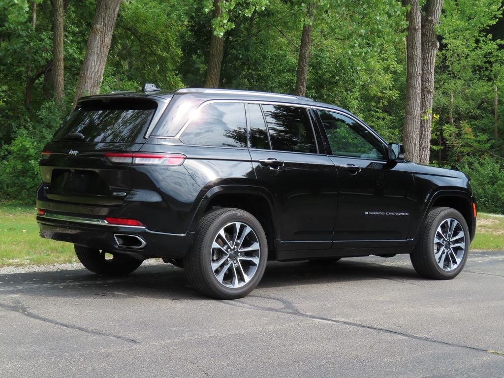2022 Jeep Grand Cherokee Overland