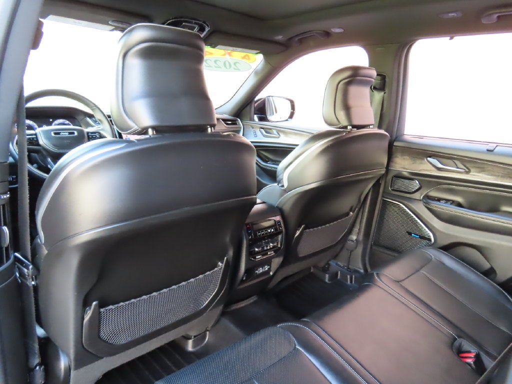 2022 Jeep Grand Cherokee Overland