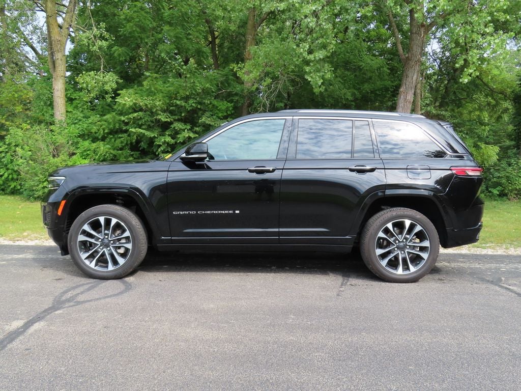 2022 Jeep Grand Cherokee Overland
