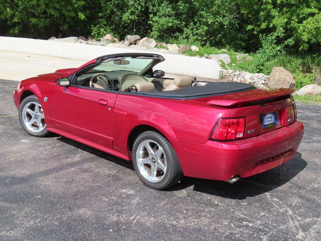 2004 Ford Mustang GT