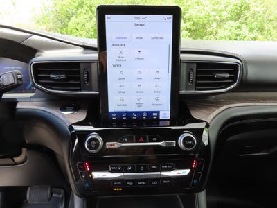 2023 Ford Explorer Platinum