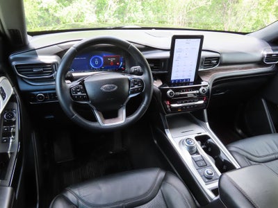 2023 Ford Explorer Platinum