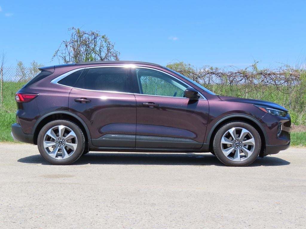 2023 Ford Escape Hybrid Platinum
