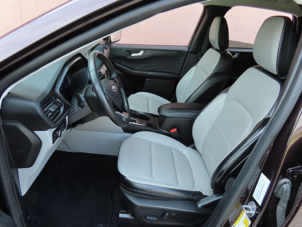 2023 Ford Escape Hybrid Platinum