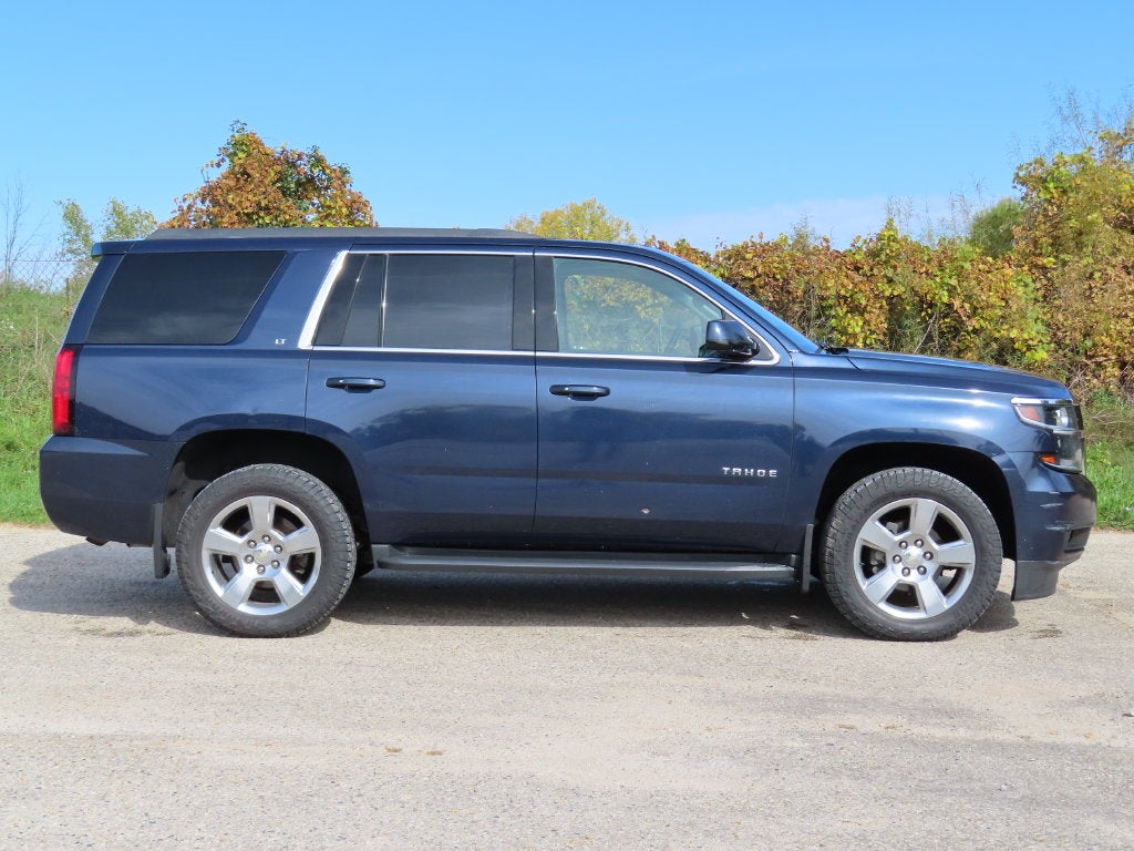 Used 2018 Chevrolet Tahoe LT with VIN 1GNSKBKCXJR350844 for sale in Oconomowoc, WI