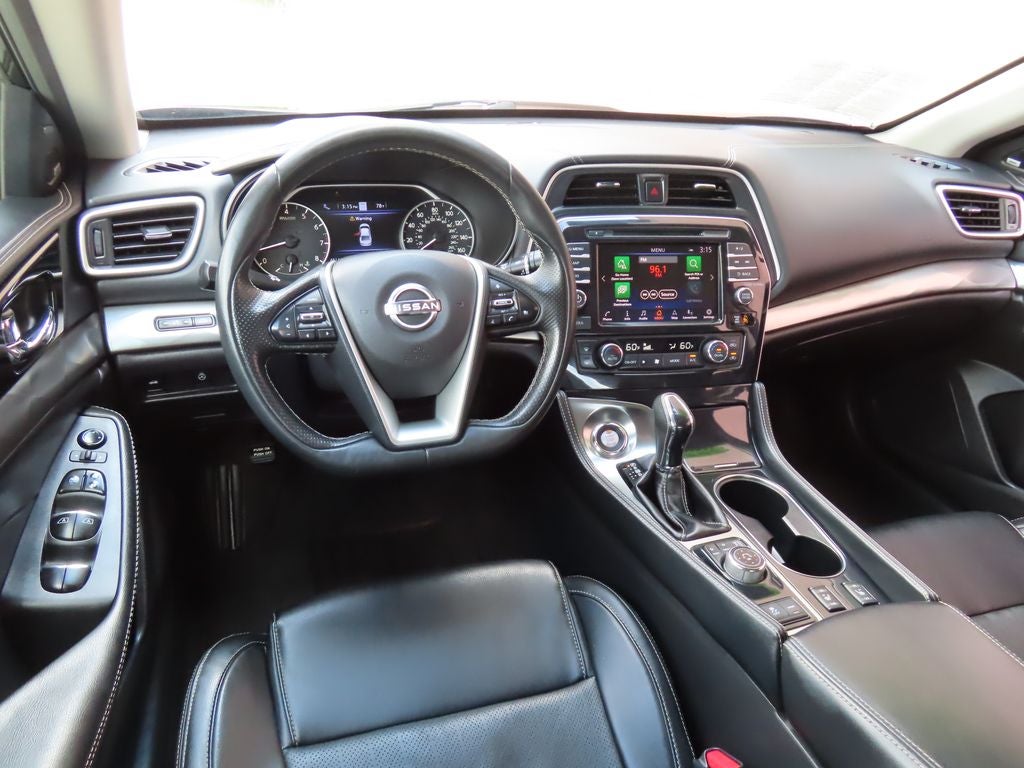 2023 Nissan Maxima SL
