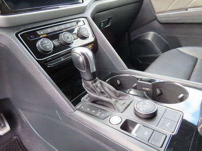 2023 Volkswagen Atlas Cross Sport 2.0T SEL R-Line