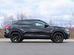 2023 Volkswagen Atlas Cross Sport 2.0T SEL R-Line