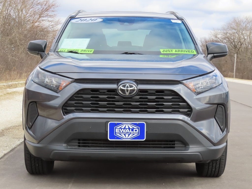 2020 Toyota RAV4 LE