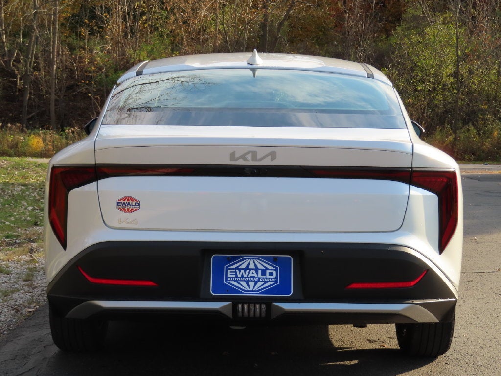 2027 Kia K4 LXS