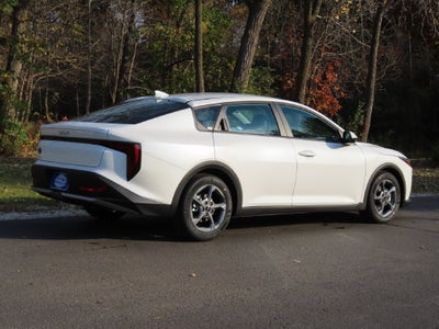 2027 Kia K4 LXS