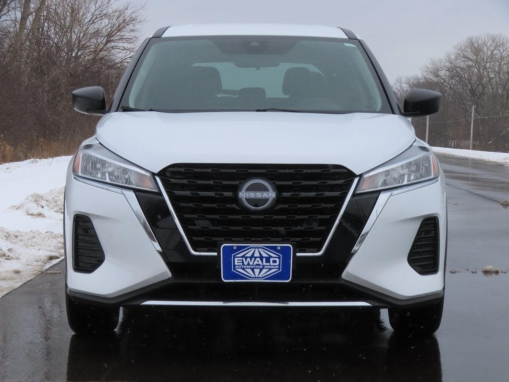 2023 Nissan Kicks S