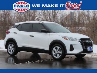 2023 Nissan Kicks S