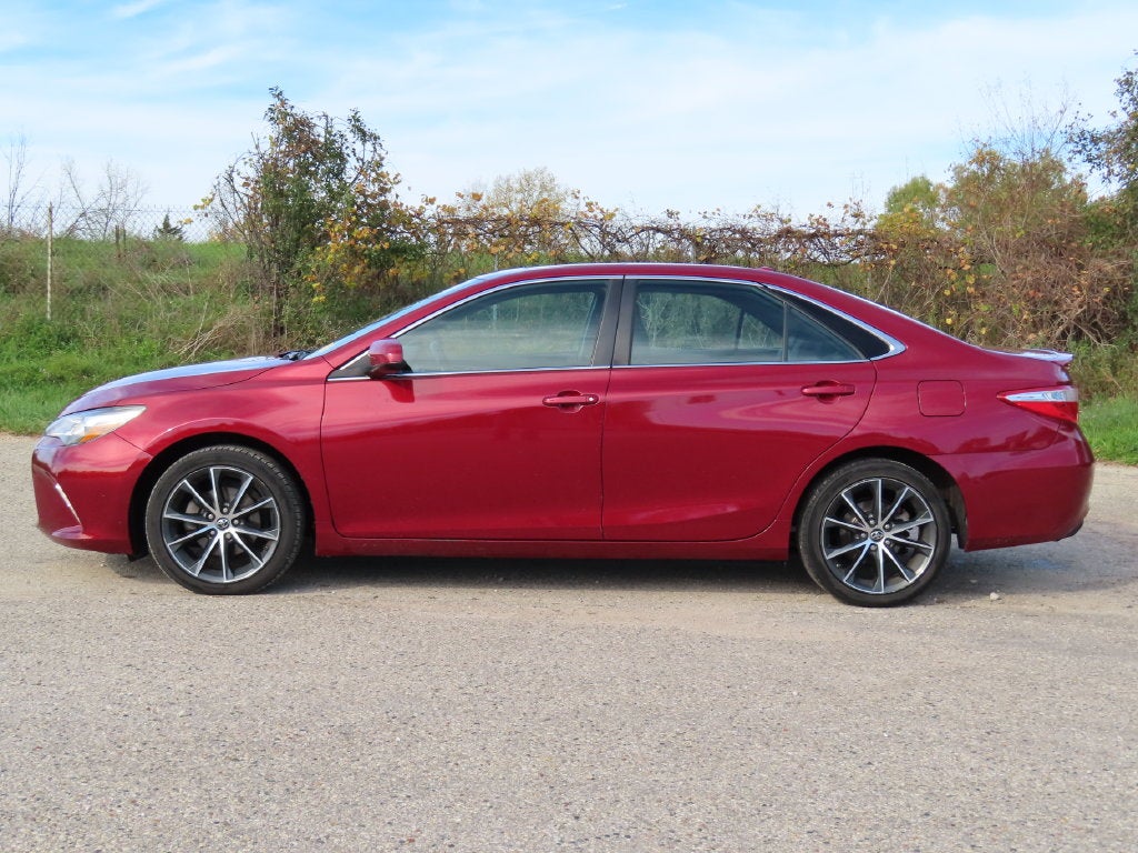 2017 Toyota Camry XSE