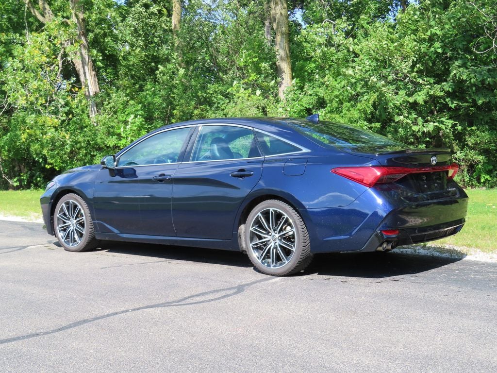 2022 Toyota Avalon Touring