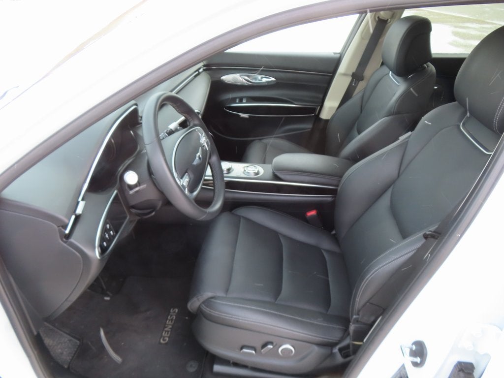 2025 Genesis GV70 2.5T