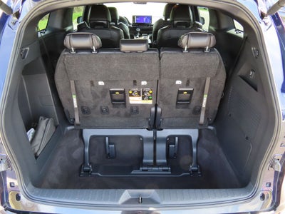 2025 Toyota Sienna Platinum 7 Passenger
