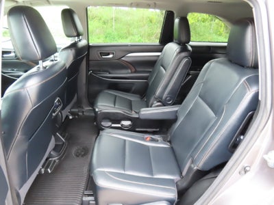2017 Toyota Highlander XLE