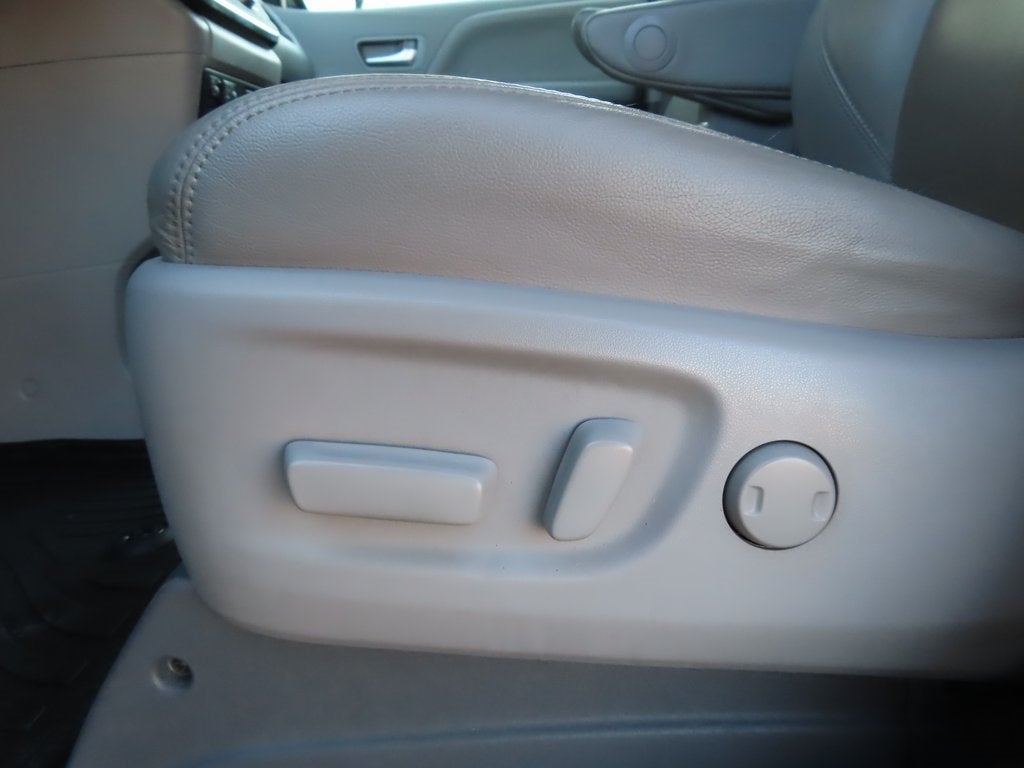 2019 Toyota Sienna XLE