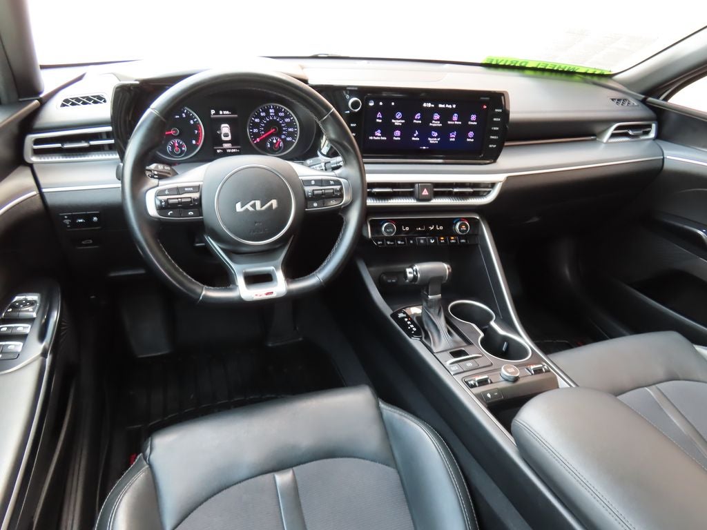 2022 Kia K5 GT-Line