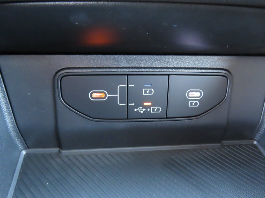 2027 Kia Sportage LX