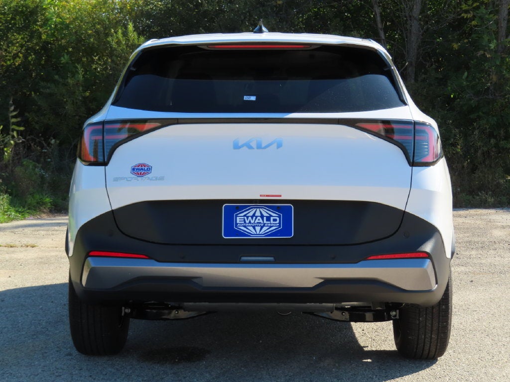 2027 Kia Sportage LX