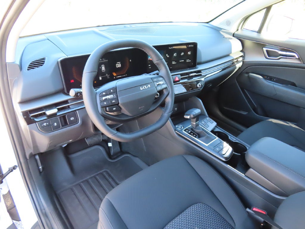 2027 Kia Sportage LX