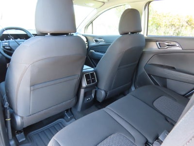 2027 Kia Sportage LX