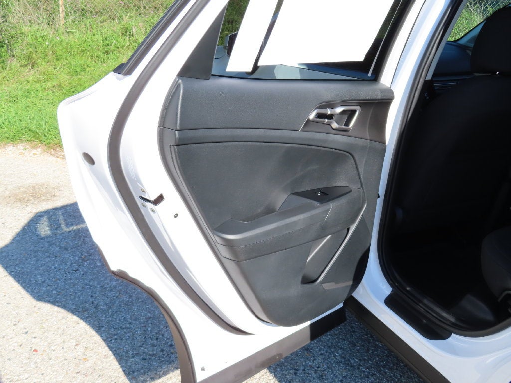 2027 Kia Sportage LX