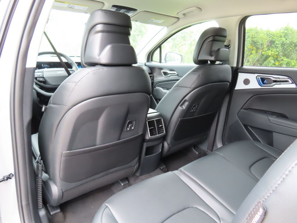 2027 Kia Sportage EX