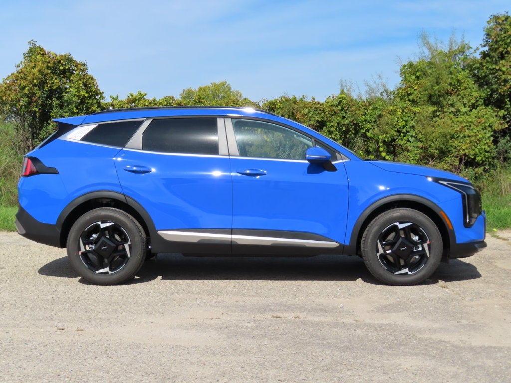 2027 Kia Sportage EX