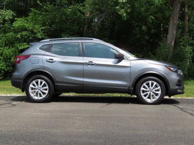 2021 Nissan Rogue Sport SV