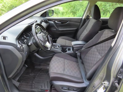 2021 Nissan Rogue Sport SV