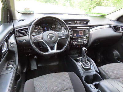 2021 Nissan Rogue Sport SV