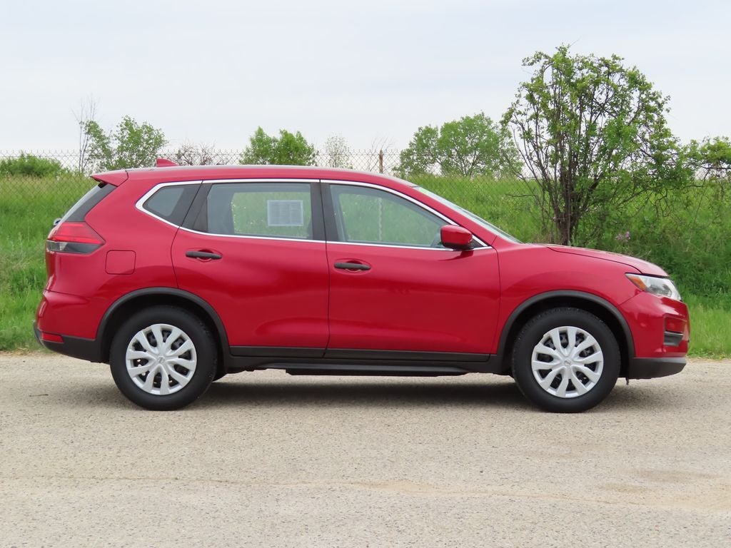 2017 Nissan Rogue S