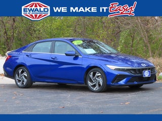 2025 Hyundai Elantra SEL Convenience