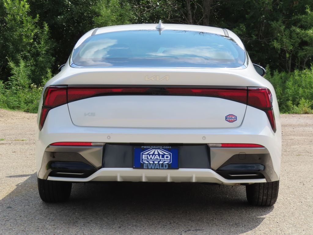 2025 Kia K5 LXS