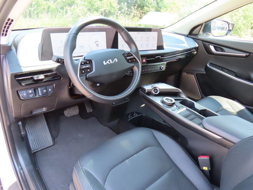2023 Kia EV6 Wind