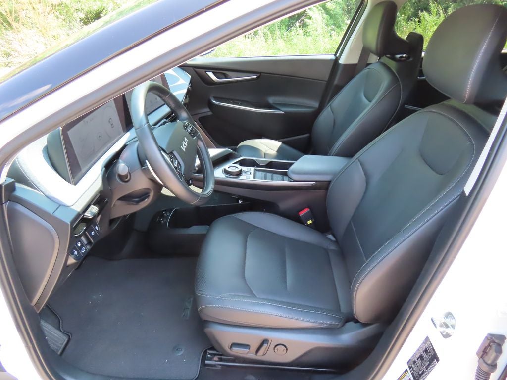 2023 Kia EV6 Wind
