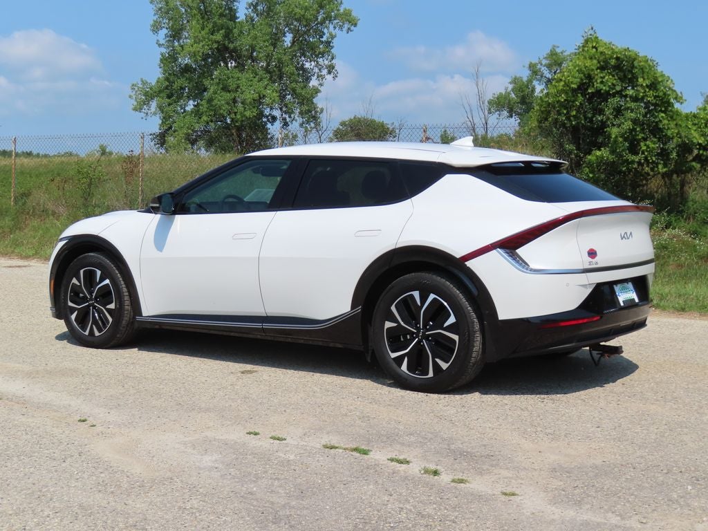 2023 Kia EV6 Wind