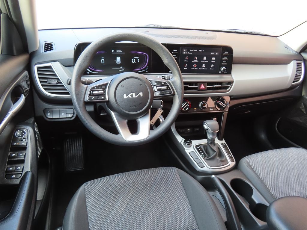 2026 Kia Seltos LX