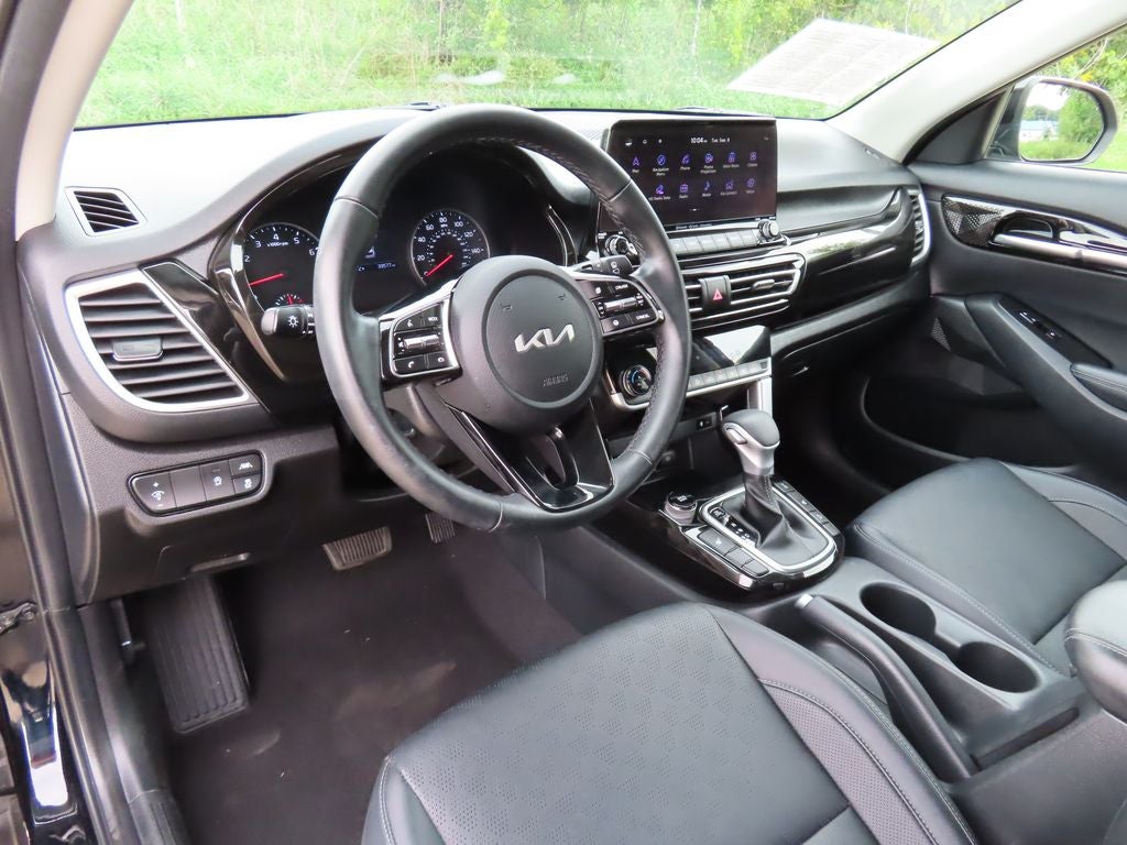 2023 Kia Seltos EX