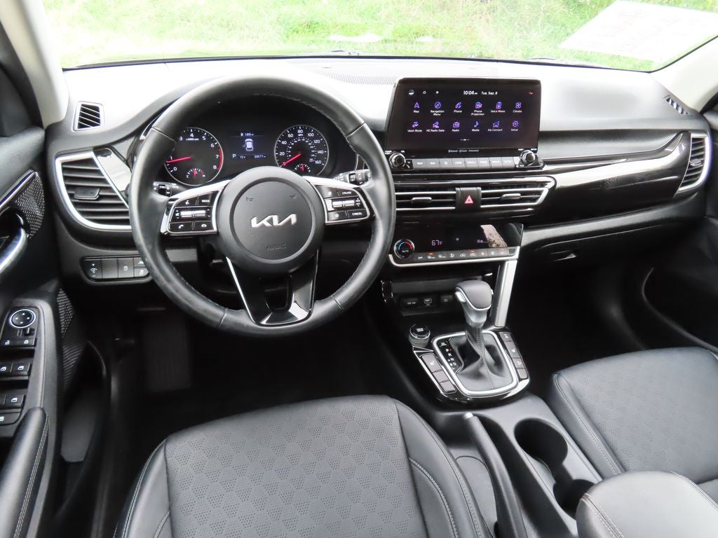 2023 Kia Seltos EX