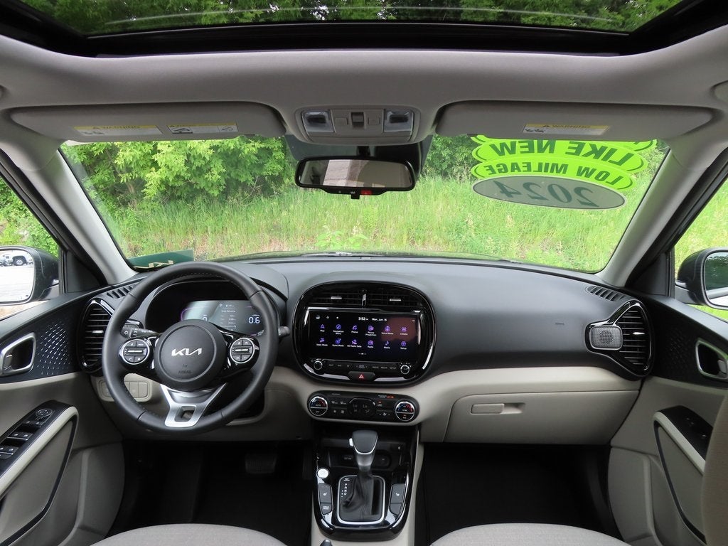 2024 Kia Soul EX