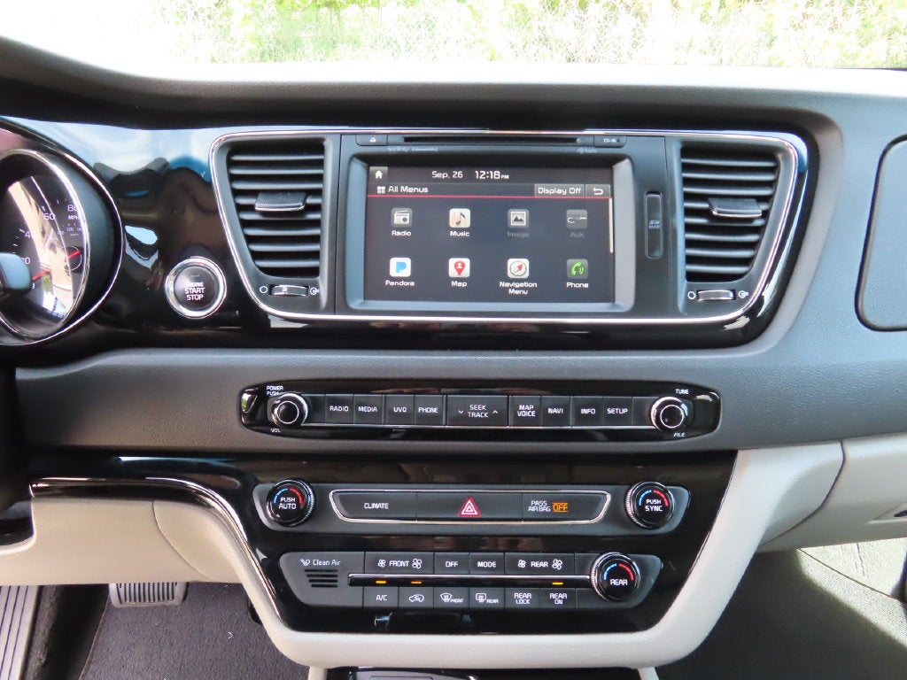 2016 Kia Sedona SX