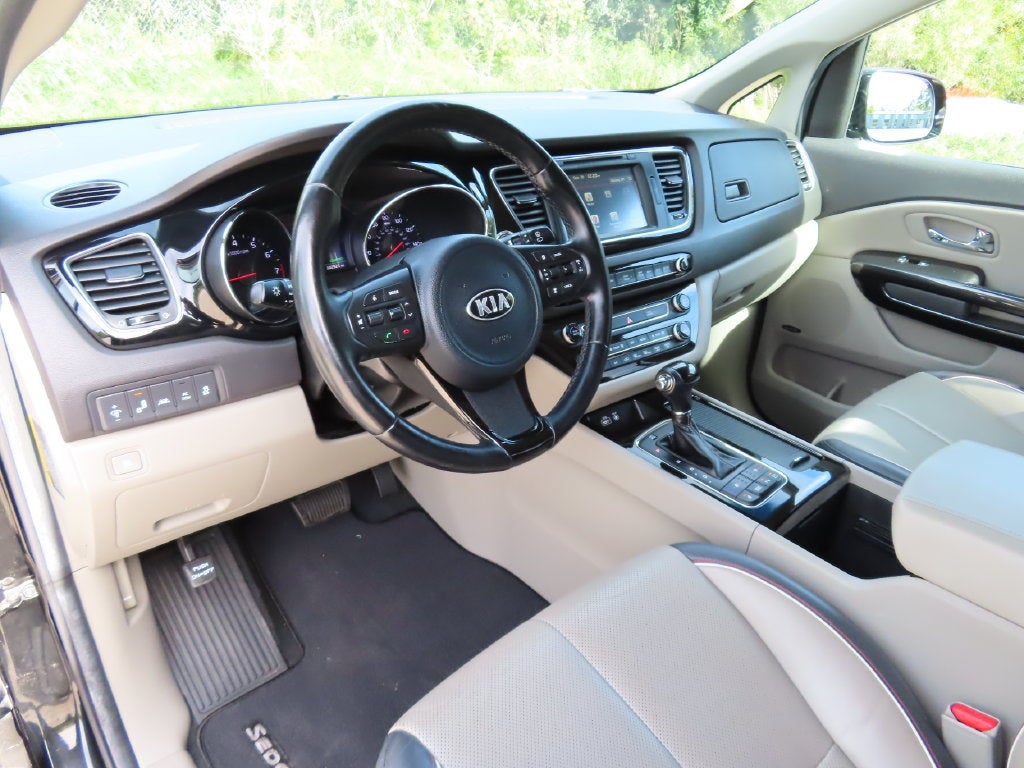 2016 Kia Sedona SX
