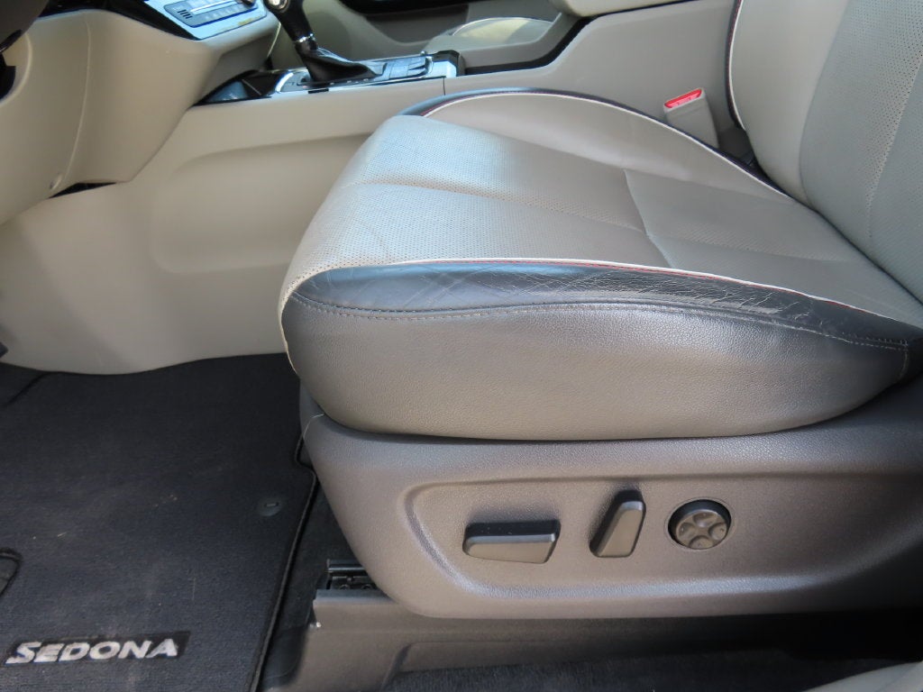 2016 Kia Sedona SX